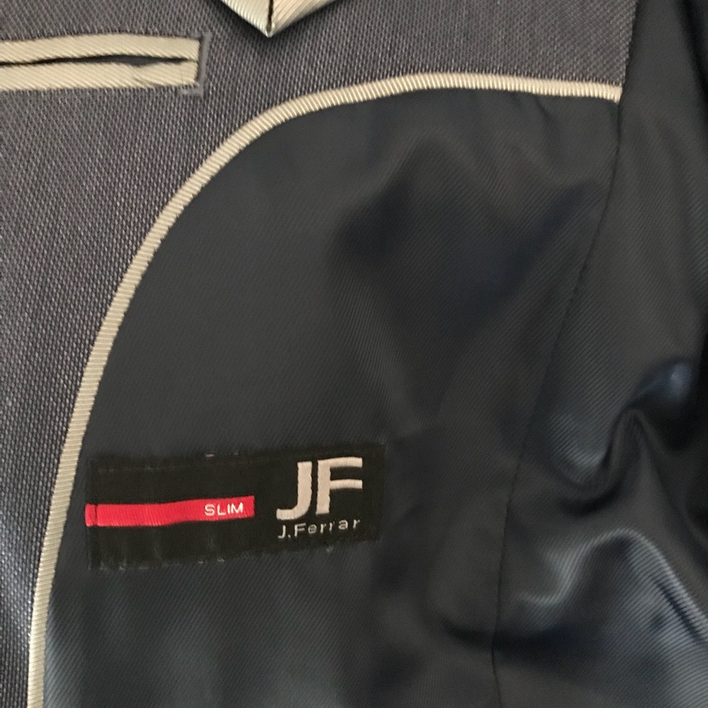 JFerrar Suit - Picture 3 of 5